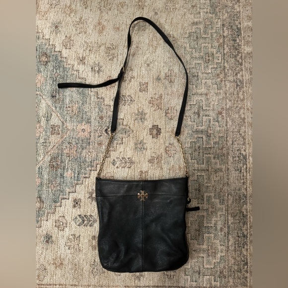 Tory Burch Handbags - Tory Burch crossbody bag